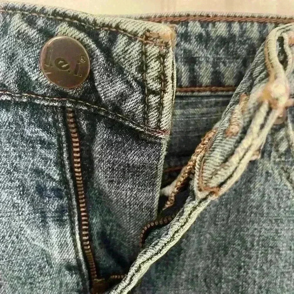 LEI Denim Blue Jean Skirt Vintage 90s Y2K Juniors 17" Length Size 9 - Picture 8 of 9